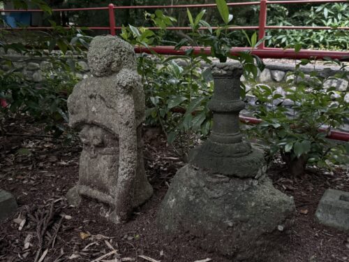 水神社の祠
