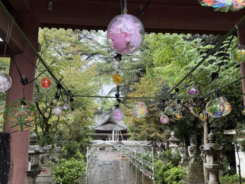 随身門の風鈴飾り