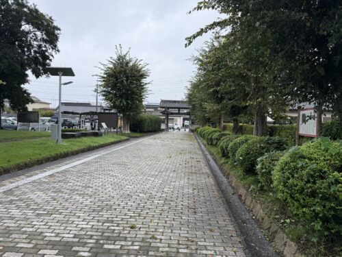 大手門方面