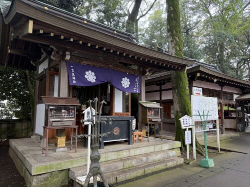 霊竹殿の外観