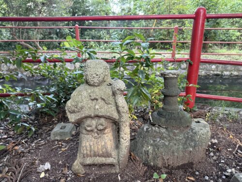 水神社裏手のお社